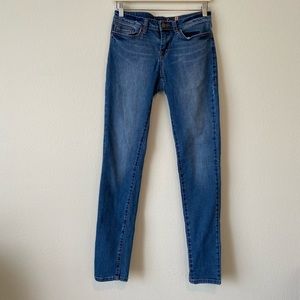 Curvy fit skinny jeans